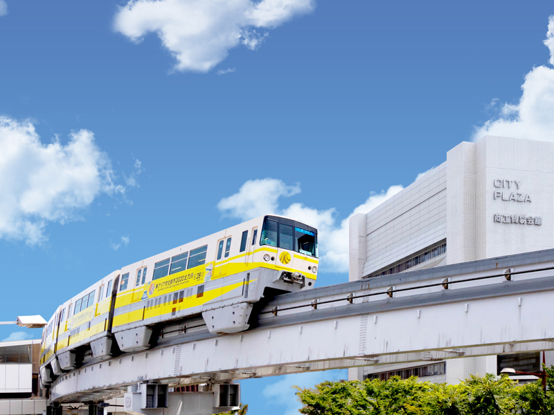 モノレール旦過駅と会館